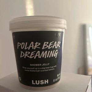 Lush Polar Bear Dreaming Shower Jelly